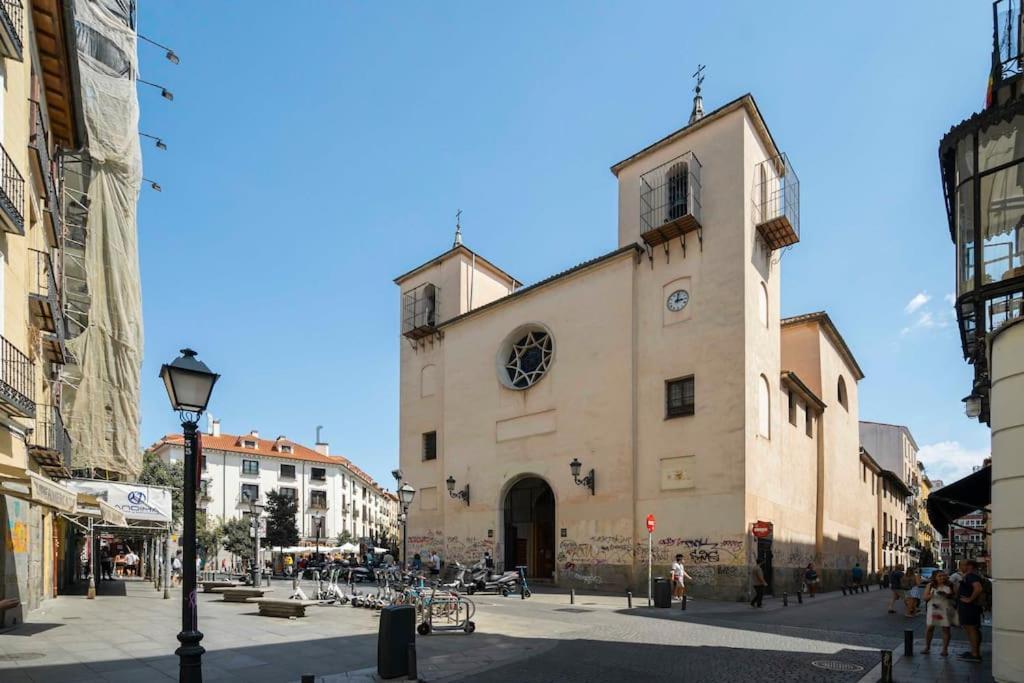 Espiritu Santo, Comodidad Para 2 En Malasana Madrid Esterno foto
